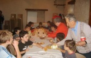 Goûter avec le club des aînés de BOURNAZEL