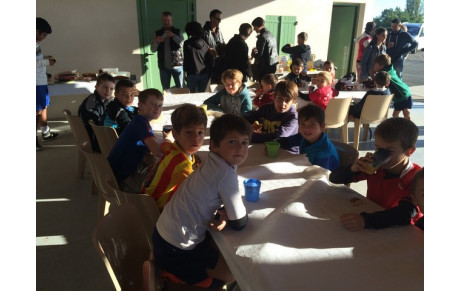 - Petit déjeuner RCB - Entraînement - Réunion de rentrée et calendrier de début de saison -